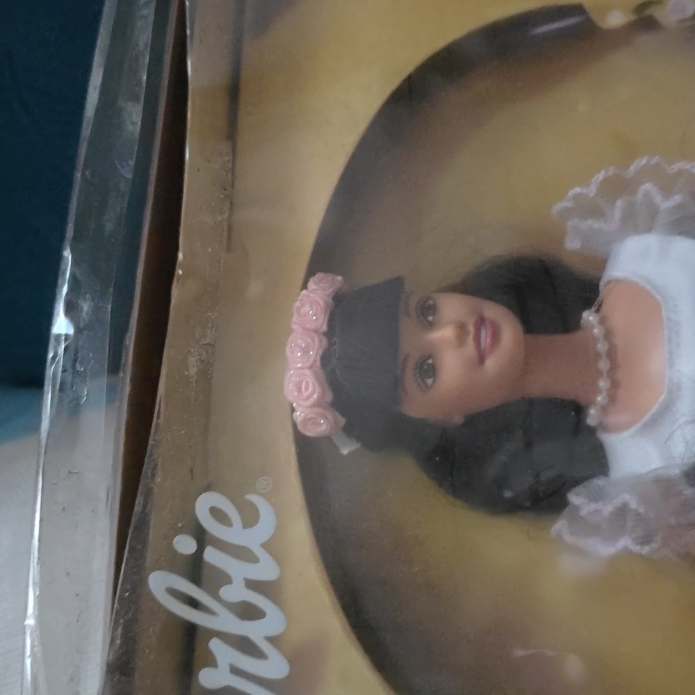 Barbie Quinceañera Doll 2000 - Picture 3 of 5